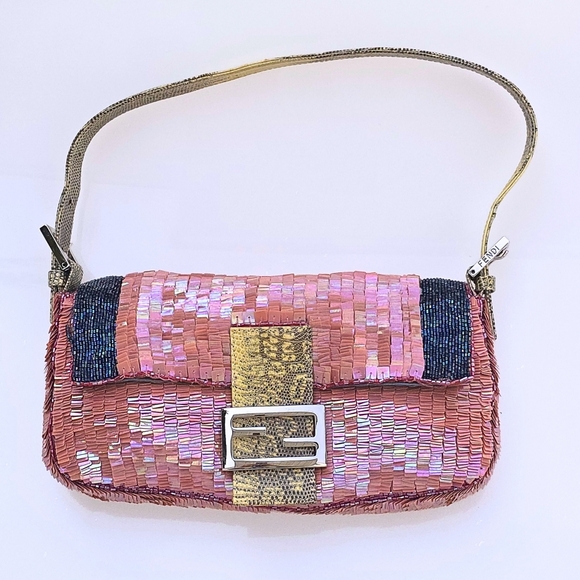 *SOLD**Fendi Baguette Sequins with Beaded Detail Vintage - Picture 14 of 14